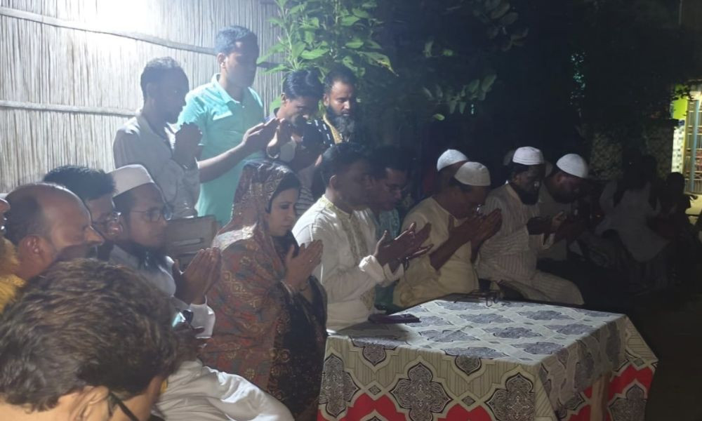 ফরিদপুরে সড়ক দুর্ঘটনায় নিহত শিক্ষক ইব্রাহিম শেখের পরিবারের পাশে শামা ওবায়েদ ইসলাম রিংকু